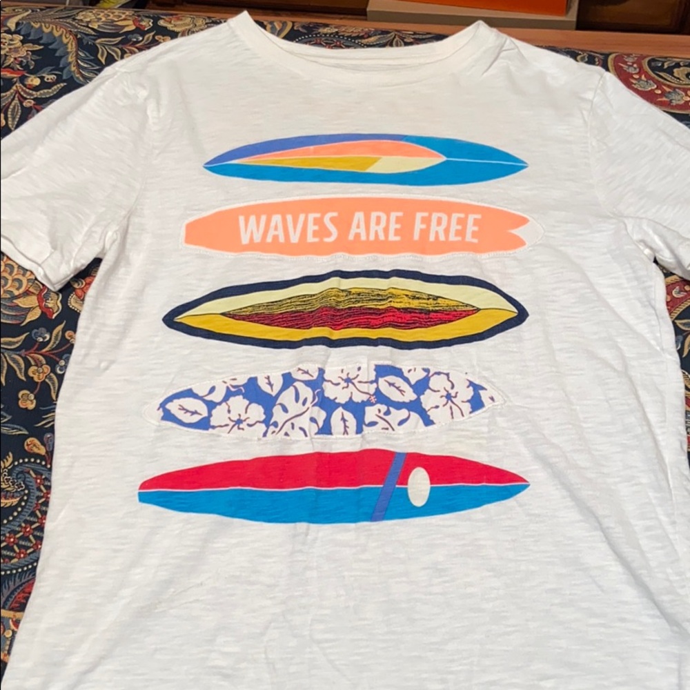 gap t-shirt